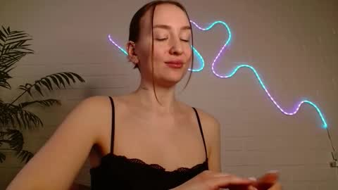 You wont find me here on Saturdays and Sundays  online show from 02.17.26