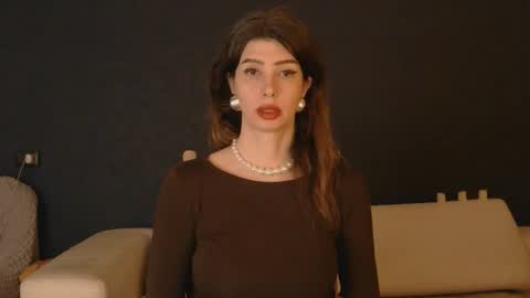 White Queen online show from 03.13.26