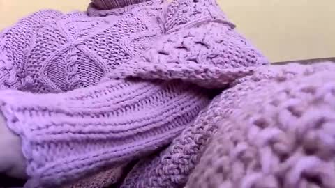 whitesweater online show from 03.25.26