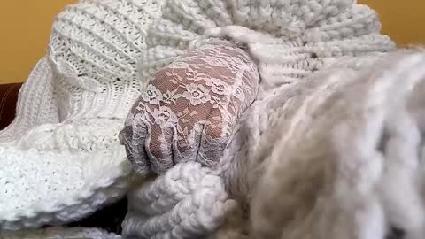 whitesweater online show from 03.31.26