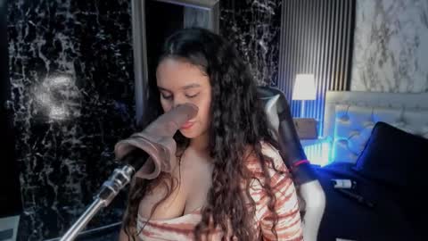 Whitney  online show from 09.13.25