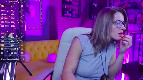 whitneypunnch online show from 11.13.25