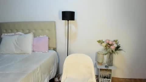 Snapshot of whitneytop69 chatting on 02.24.26 Arra Brown online show from 02.24.26