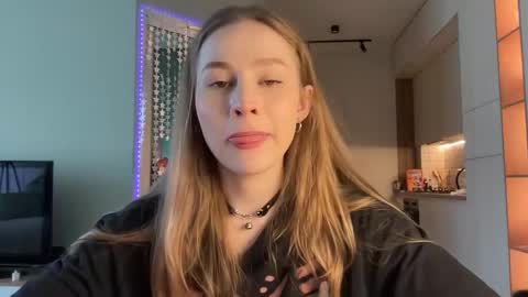 Alisa online show from 01.21.25