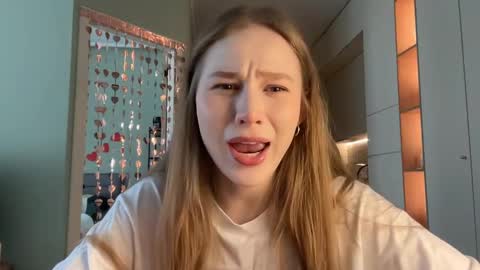 Alisa online show from 03.09.25