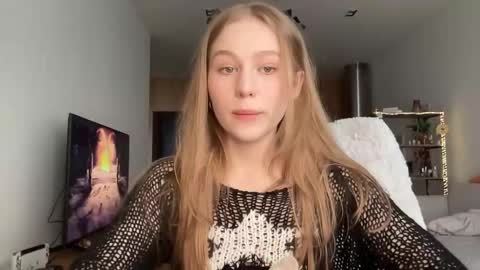 Alisa online show from 09.12.25