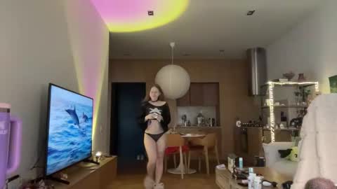 Snapshot of whoisalisa chatting on 03.20.26 Alisa online show from 03.20.26