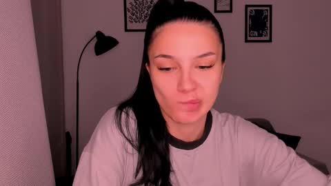 whoislulu online show from 11.03.25