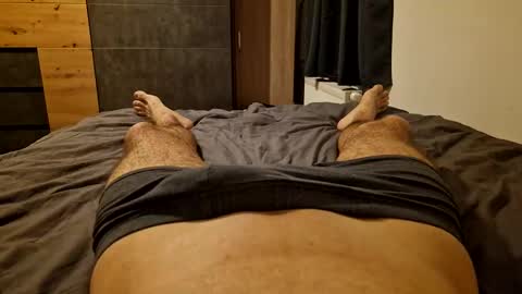 whoknowssomeone online show from 02.17.25