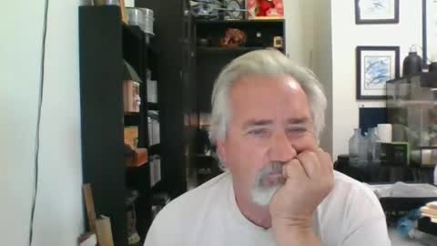 Snapshot of whs4fem chatting on 11.15.25 whs4fem online show from 11.15.25