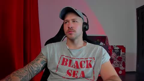 Snapshot of why_you_so_serious chatting on 11.24.25 VI online show from 11.24.25