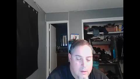 whydoidothis77 online show from 11.26.25