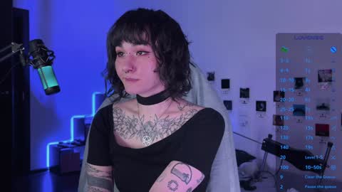 Snapshot of whysosweet chatting on 12.14.24 iggy iggz online show from 12.14.24