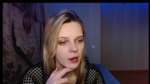 Victoria online show from 11.27.25