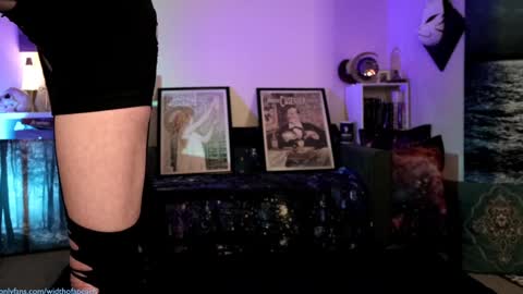 Snapshot of widthofapeach chatting on 01.19.25 Gretchen Jimmy online show from 01.19.25