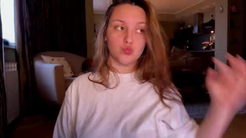 VI online show from 10.19.25