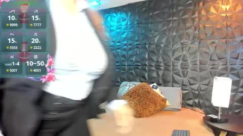 sussy online show from 12.11.24