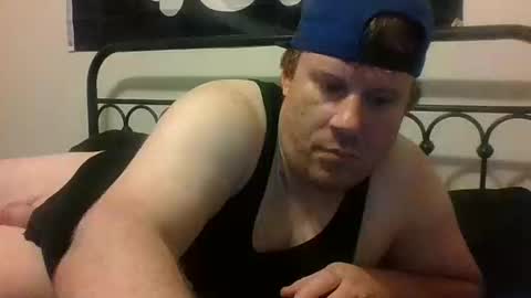 Wihteboy206420 online show from 10.17.25