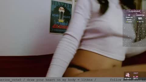 Snapshot of wild_kittys chatting on 09.25.25 Katherine and James online show from 09.25.25