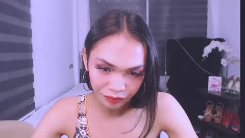 Snapshot of wild_lily30 chatting on 02.19.25 wild lily30 online show from 02.19.25