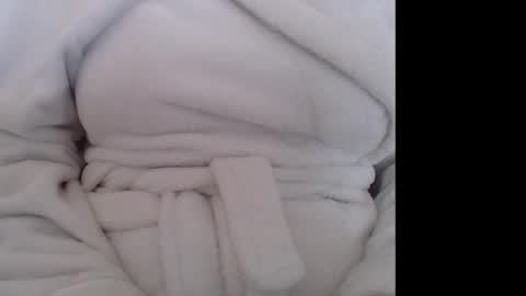 Snapshot of wild_seduction chatting on 10.06.25 Ella online show from 10.06.25