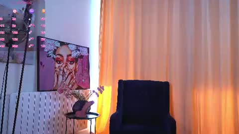 Snapshot of wildahankin chatting on 07.05.26 Mia online show from 07.05.26