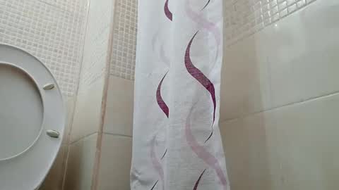 Snapshot of wilddope chatting on 03.07.25 the alpha man online show from 03.07.25