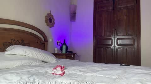 OF JunoHoly online show from 03.31.26