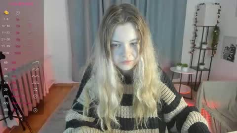 Mila 3 online show from 11.24.25