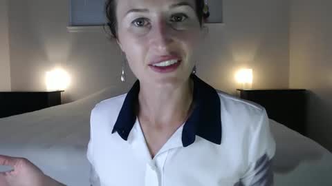 WildRose L - check my Pinned tweet if you dont see me online within 5 minutes after Ive sent email notifications online show from 09.26.25