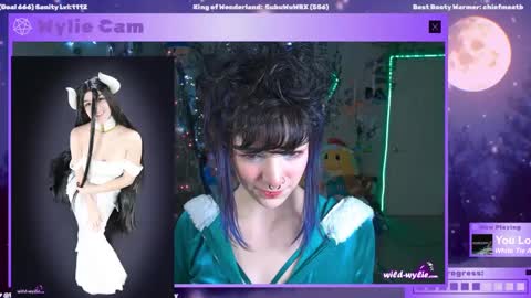 Snapshot of wildwylie chatting on 12.11.24 Wylie Wanderlust online show from 12.11.24