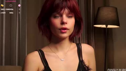 Eva online show from 11.15.25