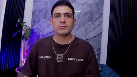 Snapshot of william_steel_ chatting on 11.06.25 William Steel online show from 11.06.25