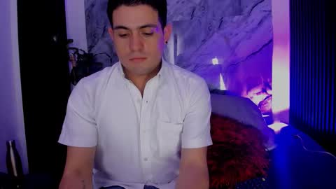 Snapshot of william_steel_ chatting on 11.11.25 William Steel online show from 11.11.25