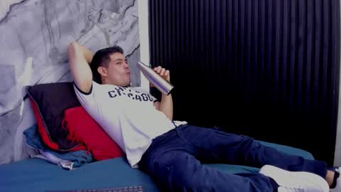 Snapshot of william_steel_ chatting on 11.14.25 William Steel online show from 11.14.25