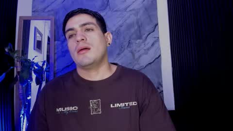 Snapshot of william_steel_ chatting on 11.16.25 William Steel online show from 11.16.25