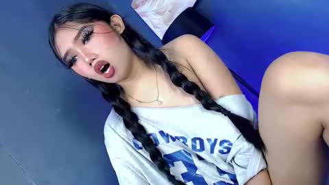 LE XI online show from 03.26.26