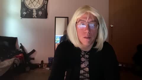 Ville Lohner online show from 11.07.25