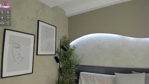 Ms Willow online show from 10.02.25