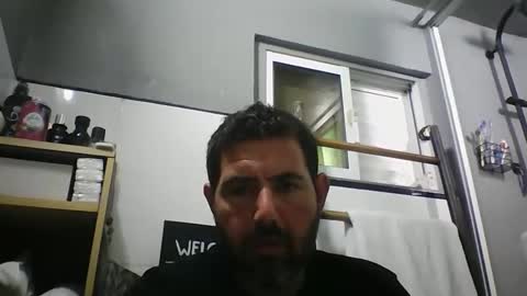 Snapshot of windowpane5 chatting on 04.18.26 windowpane online show from 04.18.26