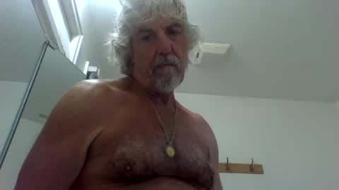 Gundja  Man online show from 06.15.26