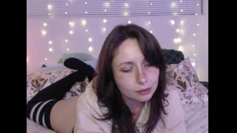 Snapshot of wingardiumleveveosa chatting on 02.07.26 Eevie online show from 02.07.26