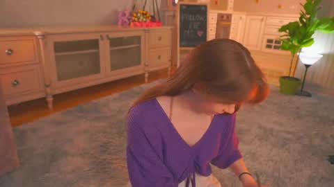 Snapshot of winnieriedesel chatting on 04.24.26 Lillian online show from 04.24.26