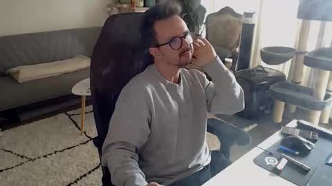 cream36 online show from 10.11.25