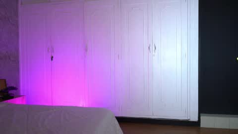 Snapshot of winonaa__ chatting on 10.22.25 Win online show from 10.22.25