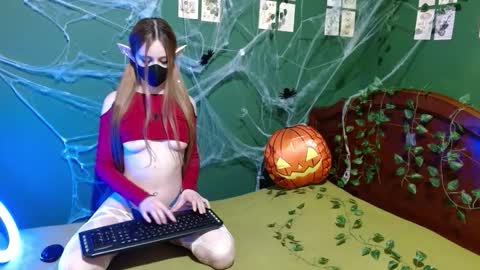 Winter online show from 10.24.25