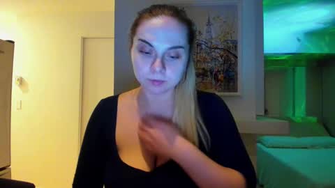 Winter Miracle online show from 01.25.25