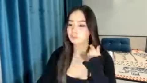 Snapshot of winterluchini chatting on 01.08.26 Amina online show from 01.08.26