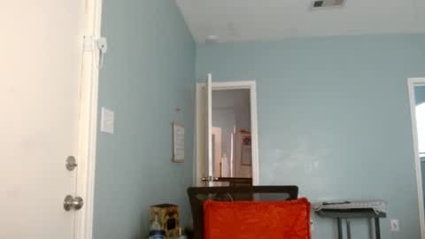 Snapshot of wishhwashy22 chatting on 12.03.24 Chanel online show from 12.03.24