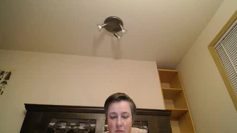 Annie online show from 02.02.26